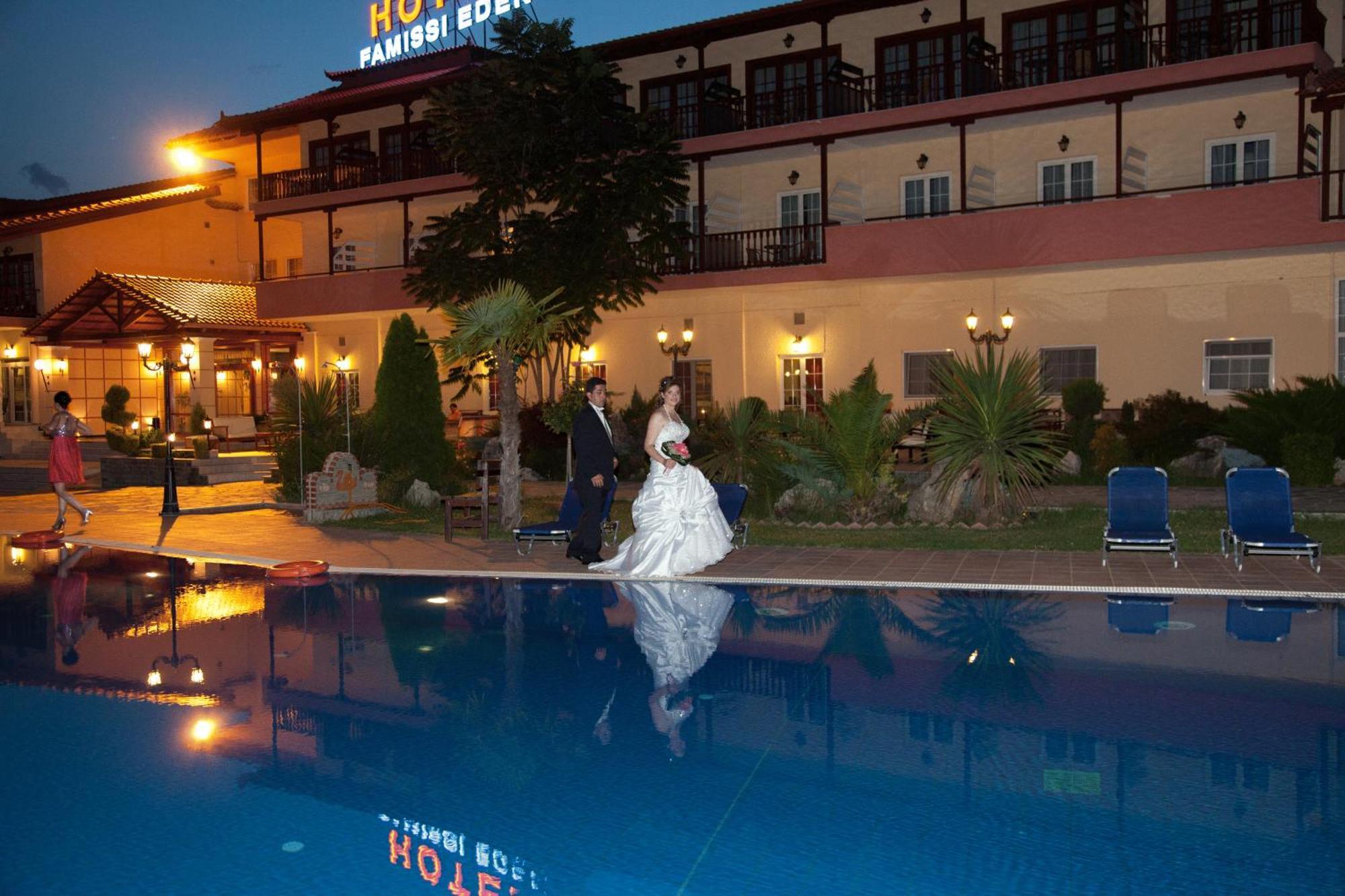 Famissi Eden Hotel Kalambaka Exterior photo